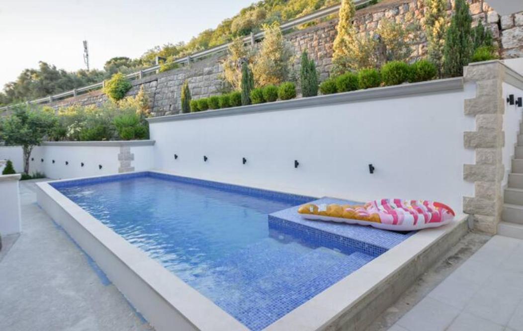 Apartments Vuksic Sveti Stefan Dış mekan fotoğraf