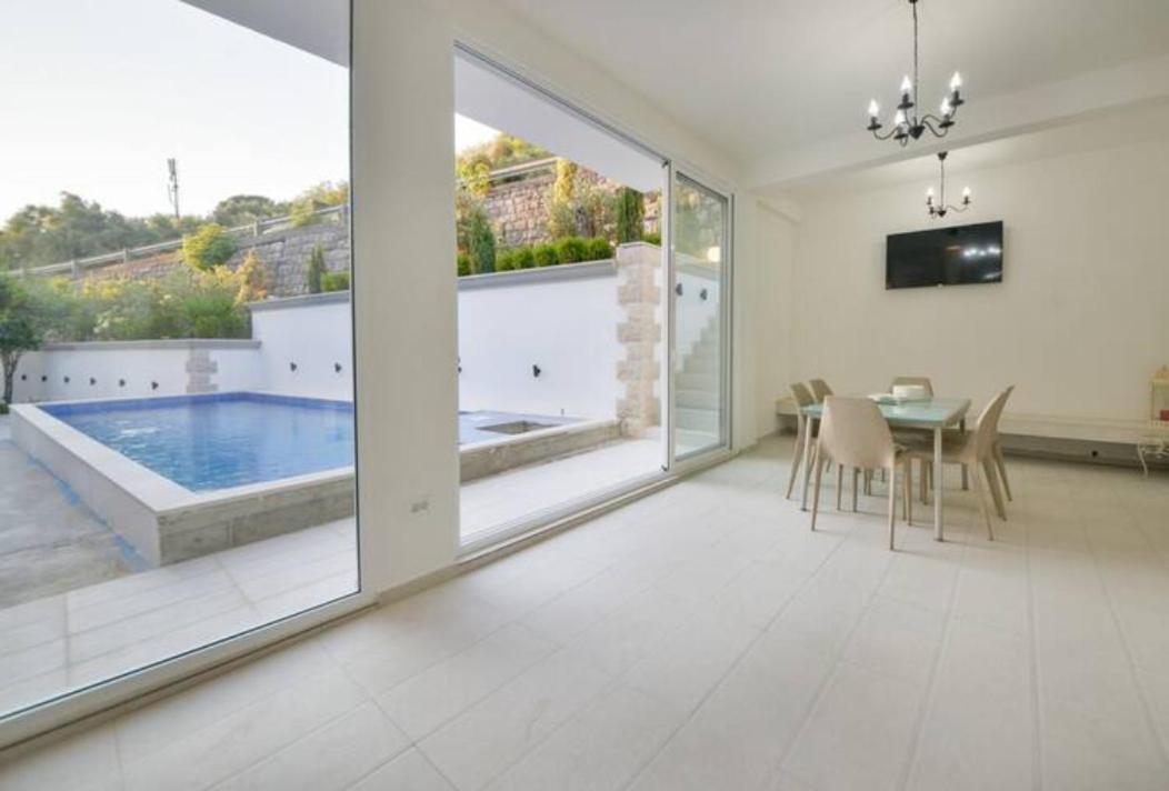 Apartments Vuksic Sveti Stefan Dış mekan fotoğraf
