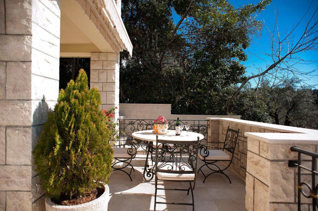 Apartments Vuksic Sveti Stefan Dış mekan fotoğraf