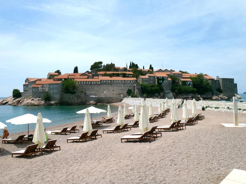 Apartments Vuksic Sveti Stefan Dış mekan fotoğraf