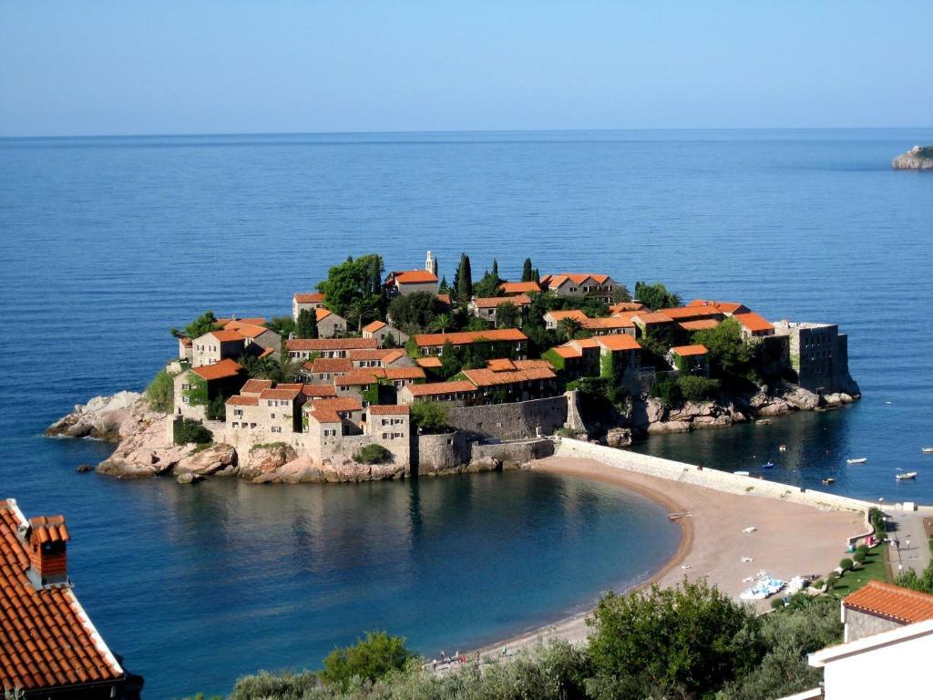 Apartments Vuksic Sveti Stefan Dış mekan fotoğraf