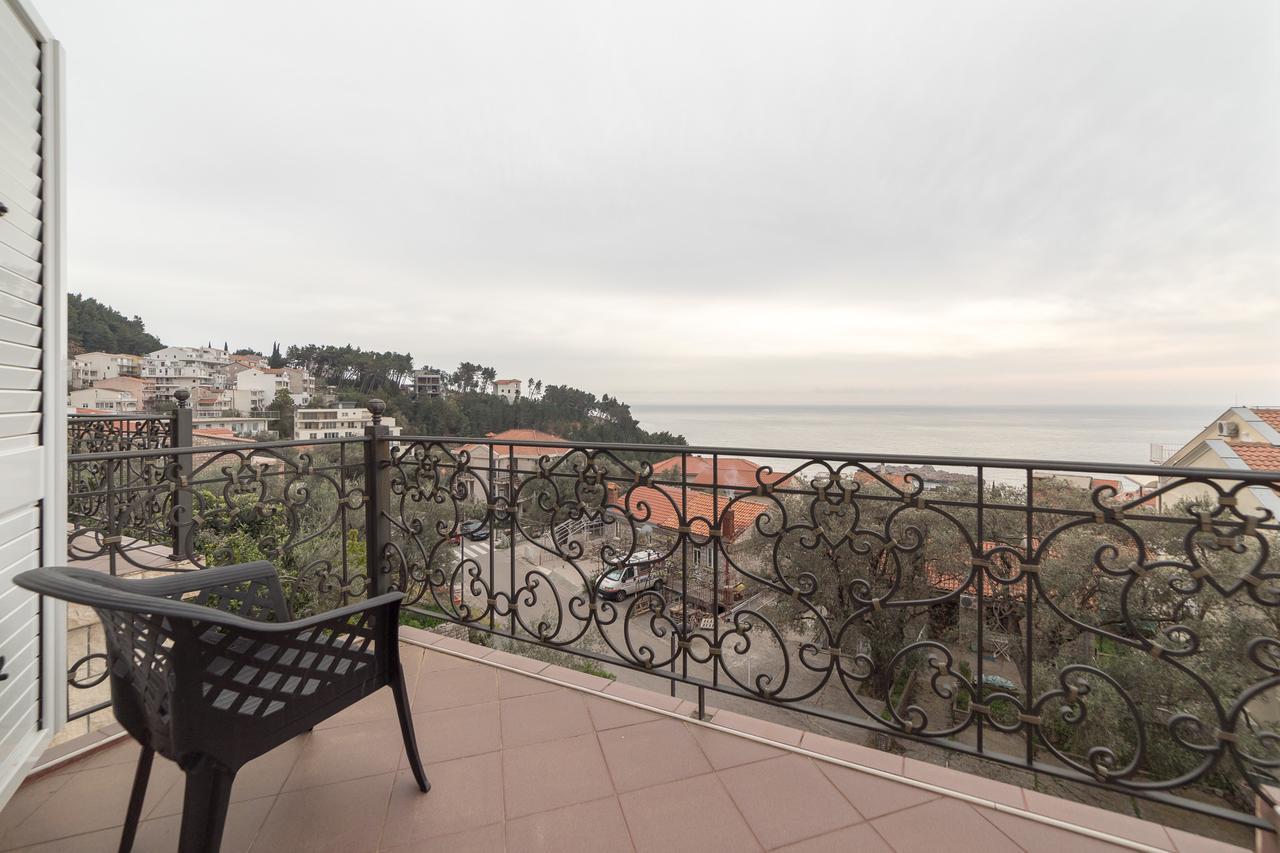 Apartments Vuksic Sveti Stefan Dış mekan fotoğraf