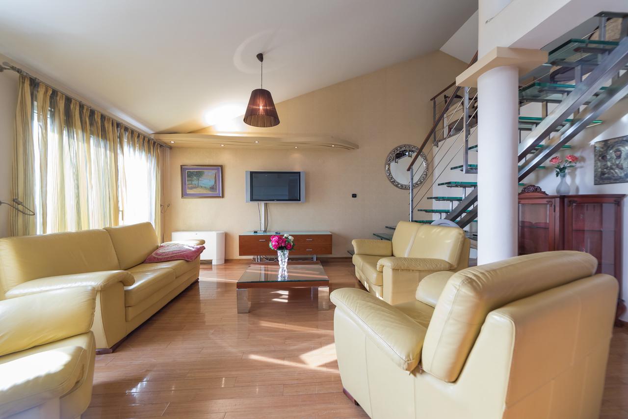 Apartments Vuksic Sveti Stefan Dış mekan fotoğraf