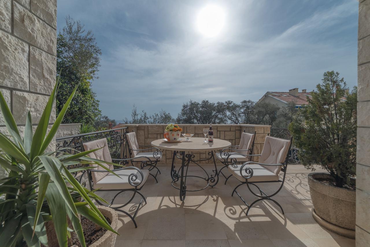 Apartments Vuksic Sveti Stefan Dış mekan fotoğraf